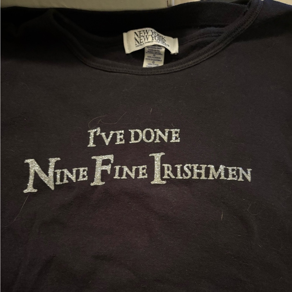 NWOT Nine Fine Irishmen Ladies Tee Size Large New York New York Pub